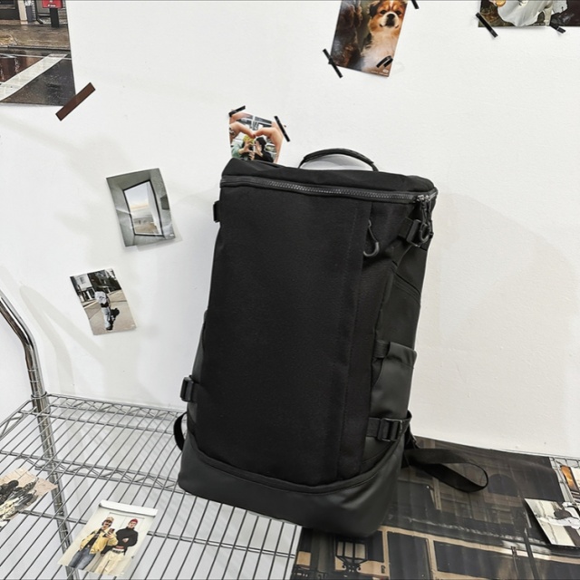 Large Capacity Cylindrical Outdoor Backpack